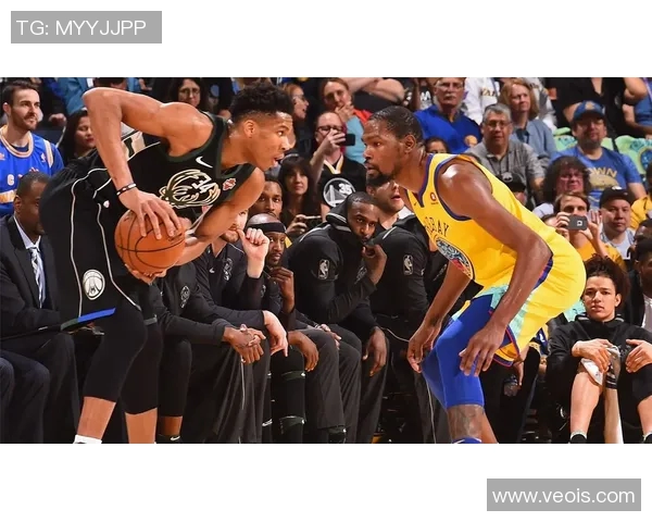 字母哥与杜兰特巅峰对决谁能称霸NBA赛场荣耀之巅 字母哥与杜兰特巅峰对决谁能称霸NBA赛场荣耀之巅